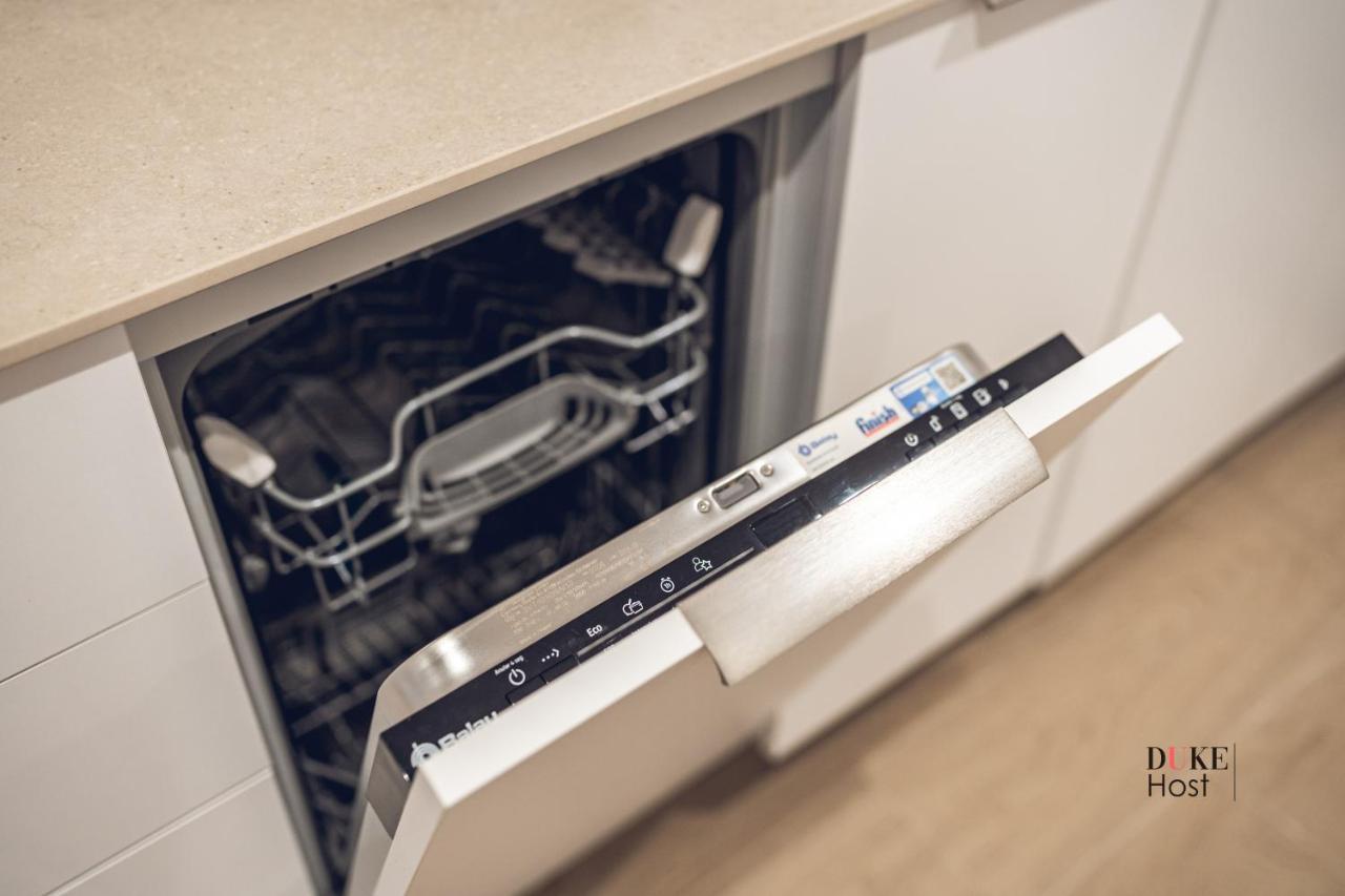 Castilla Luxury 1B Apartment Madryt Zewnętrze zdjęcie